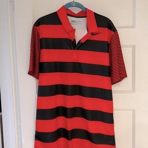 Nike dry fit golf shirt. Size medium
